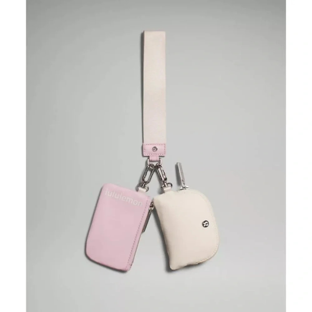 58🆕🩷 LAST ONE Lululemon Dual Pouch Wristlet - Flush Pink / Bone - Picture 7 of 7